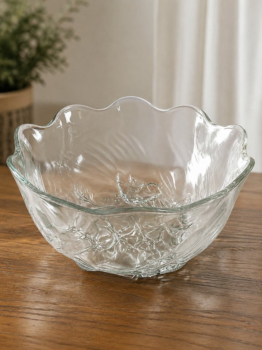 Vintage Clear Pressed Glass Floral Bowl Scalloped Candy Dish 6.5" Decor